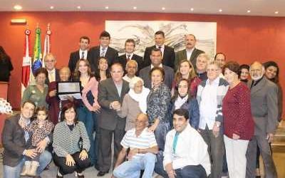 Ephigênia Raymunda de Assis recebe menção honrosa