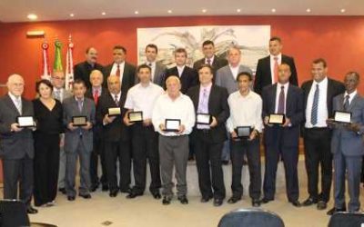 Bons exemplos marcam a homenagem Homem Destaque 2013