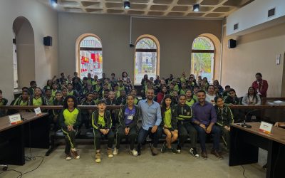 Câmara de Nova Lima abre as portas para estudantes e reforça educação cidadã por meio da Escola do Legislativo