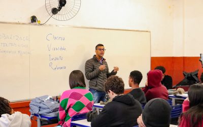 Câmara nas Escolas debate propostas dos candidatos a vereador jovem