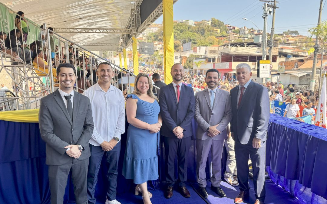 Vereadores participam do Desfile Cívico de 7 de Setembro