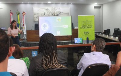 Escola do Legislativo promove capacitação sobre SUS para servidores da Câmara