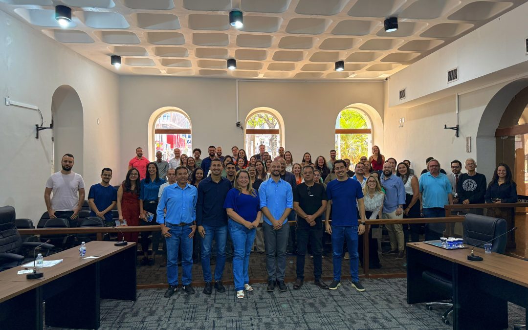 Câmara de Nova Lima recebe novos servidores concursados em encontro de integração
