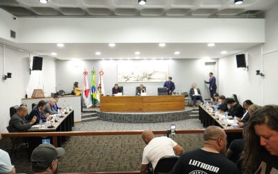 Sessão Ordinária é marcada por homenagens e pautas de interesse social